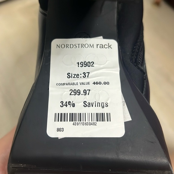 NWT - Love Moschino - knee-high block-heel leather boots - Size 37 (6.5) - Picture 6 of 8